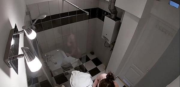  HIDDEN CAM - Spying my sister in the shower